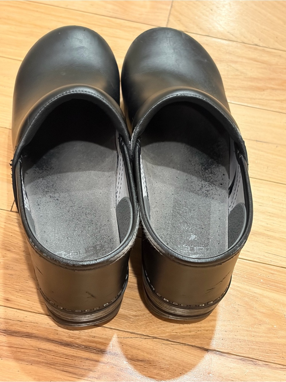 Dansko Professional Black Leather Clogs Slide On Shoes - Women’s Size 40 9 1/2 - Picture 6 of 8
